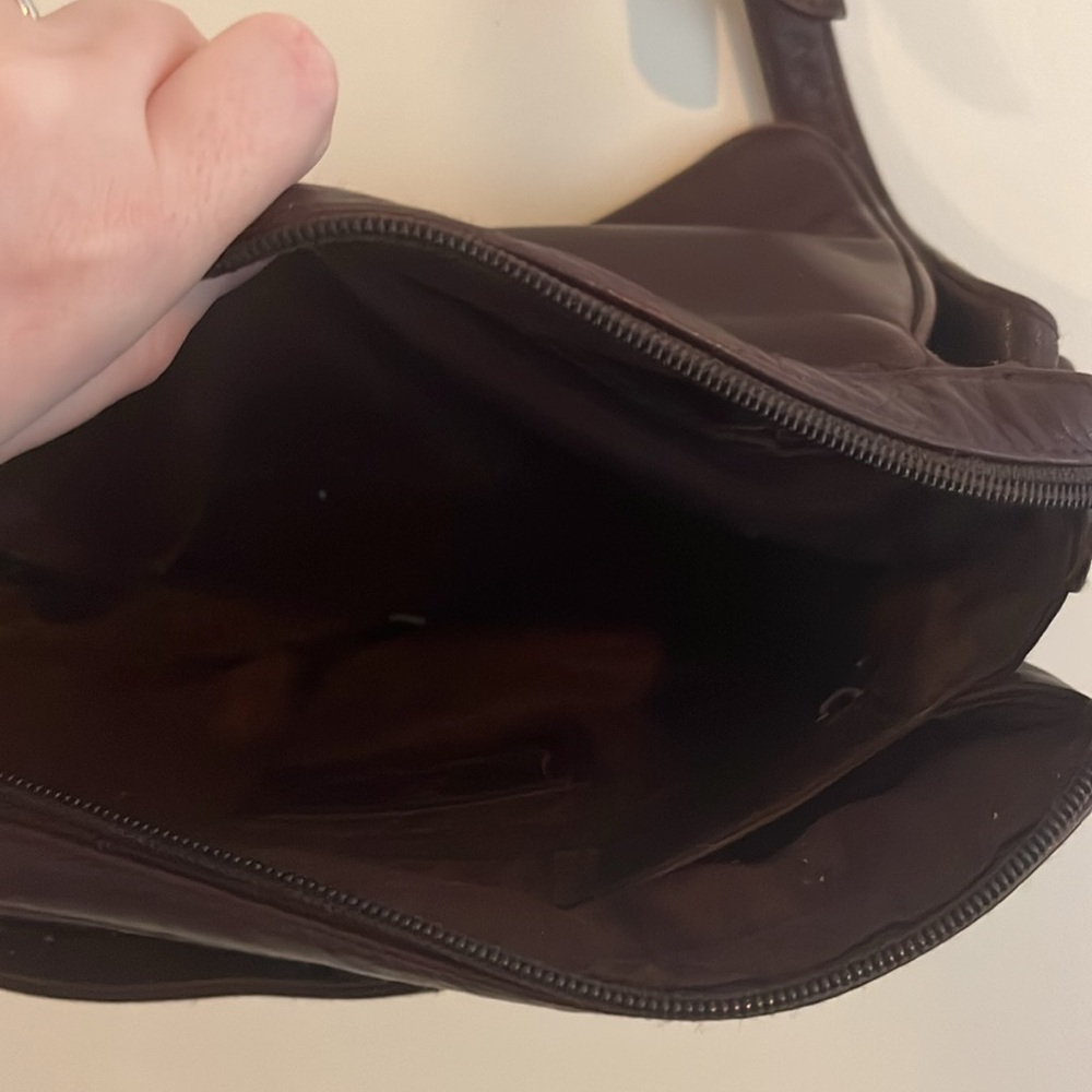 Vintage Etienne Aigner Classic Collection Purse Crossbody Dark Burgundy leather - Picture 11 of 16
